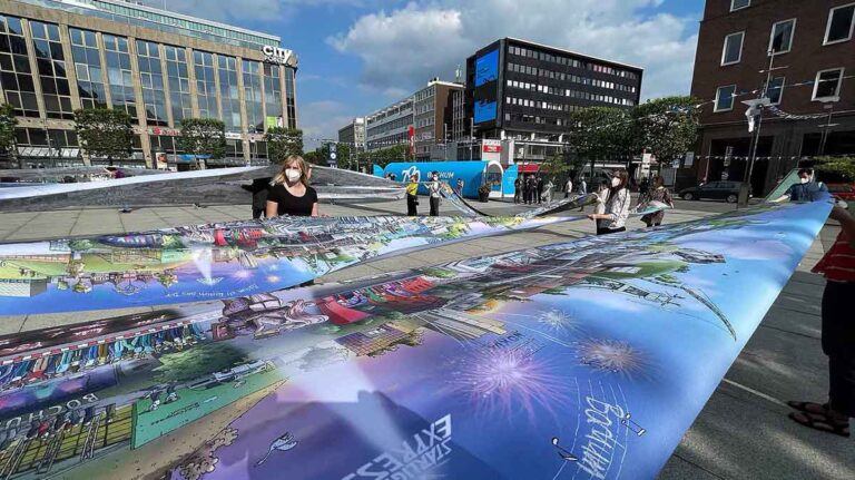 Durst group wimmelbild