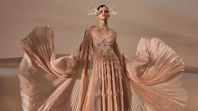 Высокая мода Iris Van Herpen