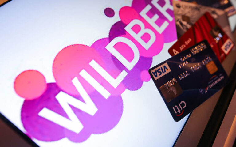 Боролась Visa с Wildberries, а заплатили банки
