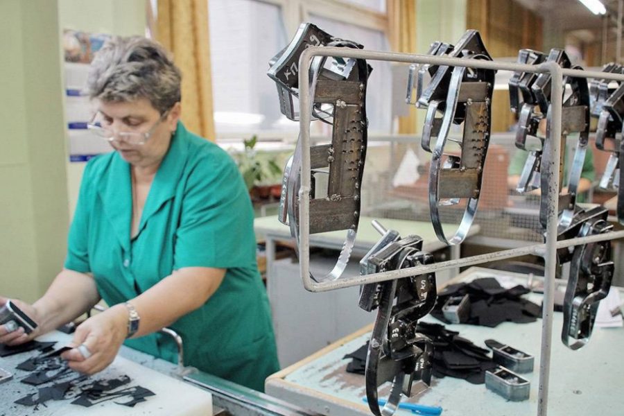 «Парижская коммуна» стоит на страже интересов обувной отрасли России