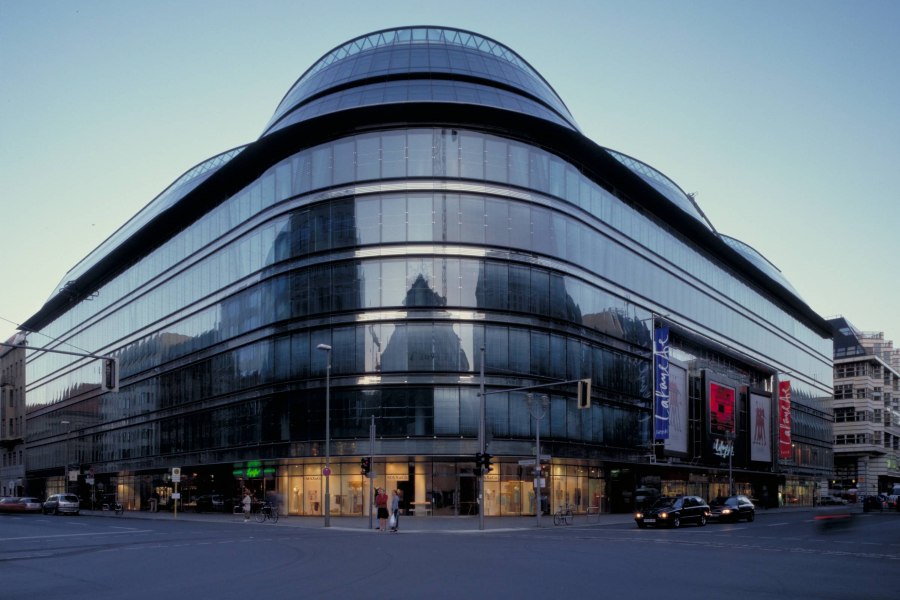 Galeries Lafayette закрывает знаменитый магазин в Германии и открывает другие в Китае