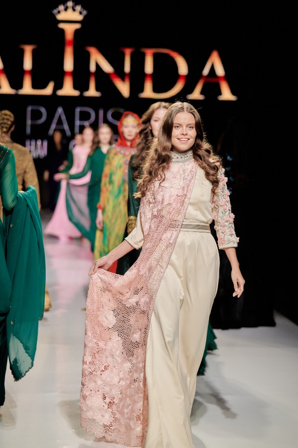 В Казани завершилось шоу благопристойной моды Modest Fashion Day