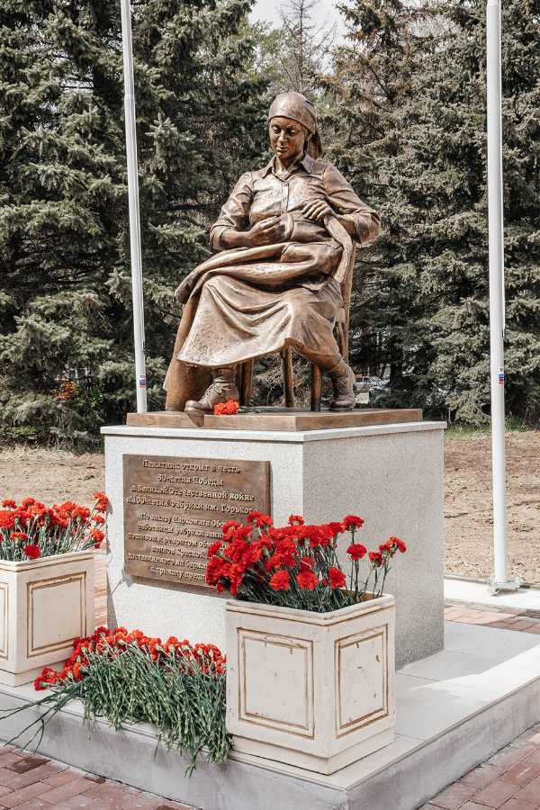 Защищая жизни, сохраняя здоровье. 100 лет Кимрской фабрике имени Горького