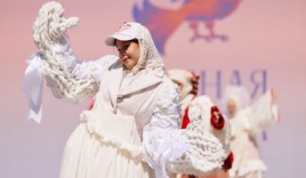 Фестиваль моды «Льняная палитра» в Плёсе готовится к юбилейному сезону ples